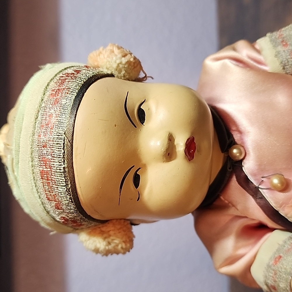 Vintage Chinese Ming Ming Doll from the 1930's. - Picture 2 of 16